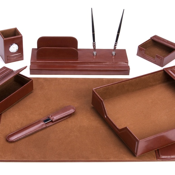 Majestic Goods W940 Brown Eco-Friendly 8-piece Leather Desk  Majestic Goods 7 Piece Brown Leather Desk Set